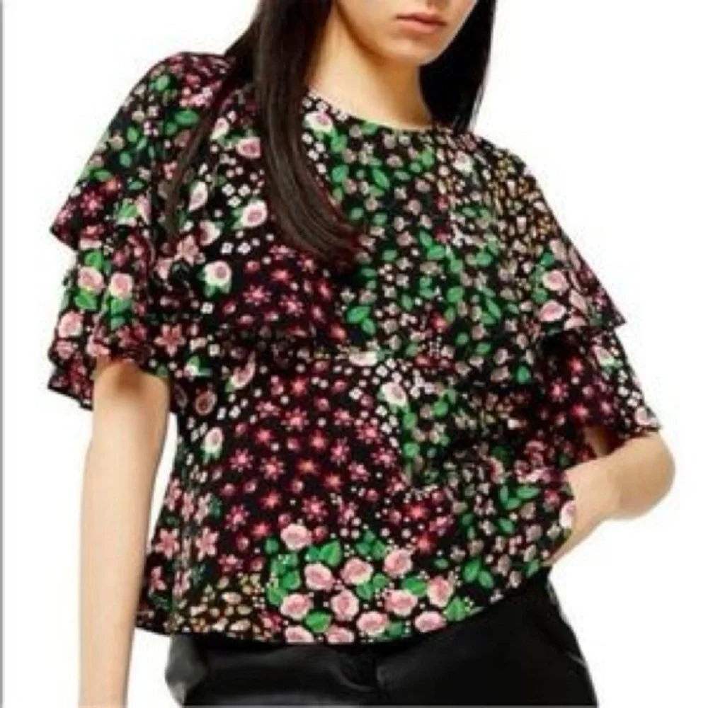 Topshop Austin Patch Floral Tea Top Jewel Neck Ruffle Back Zip Keyhole